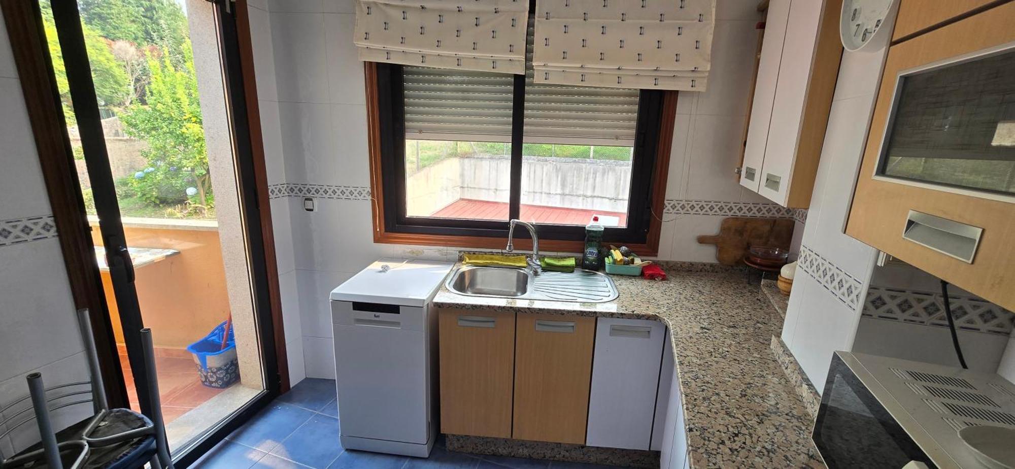 Family Blue Apartment Bueu Bagian luar foto